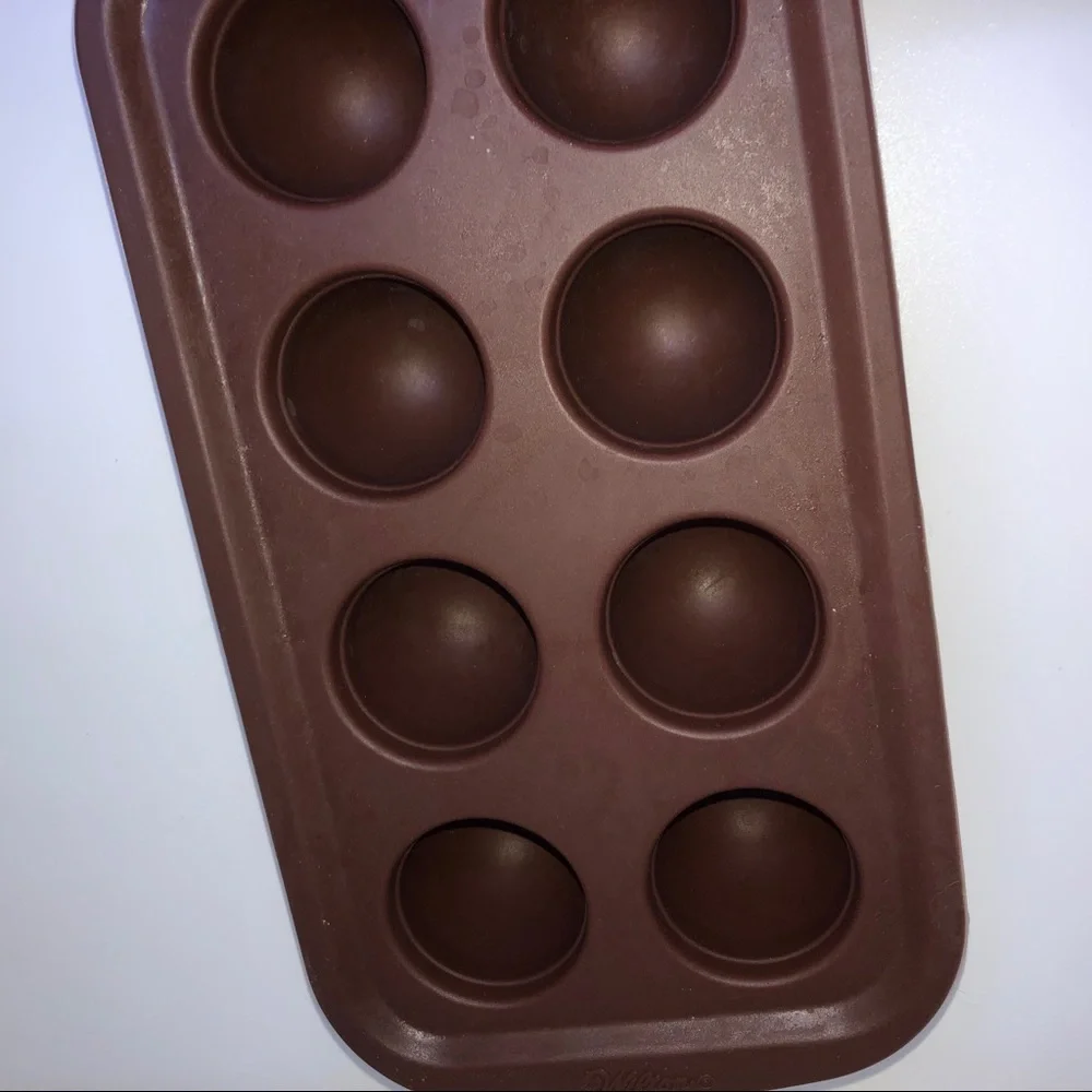 Wilton Brown Silicone Brownie‎ Pops Cake Pan